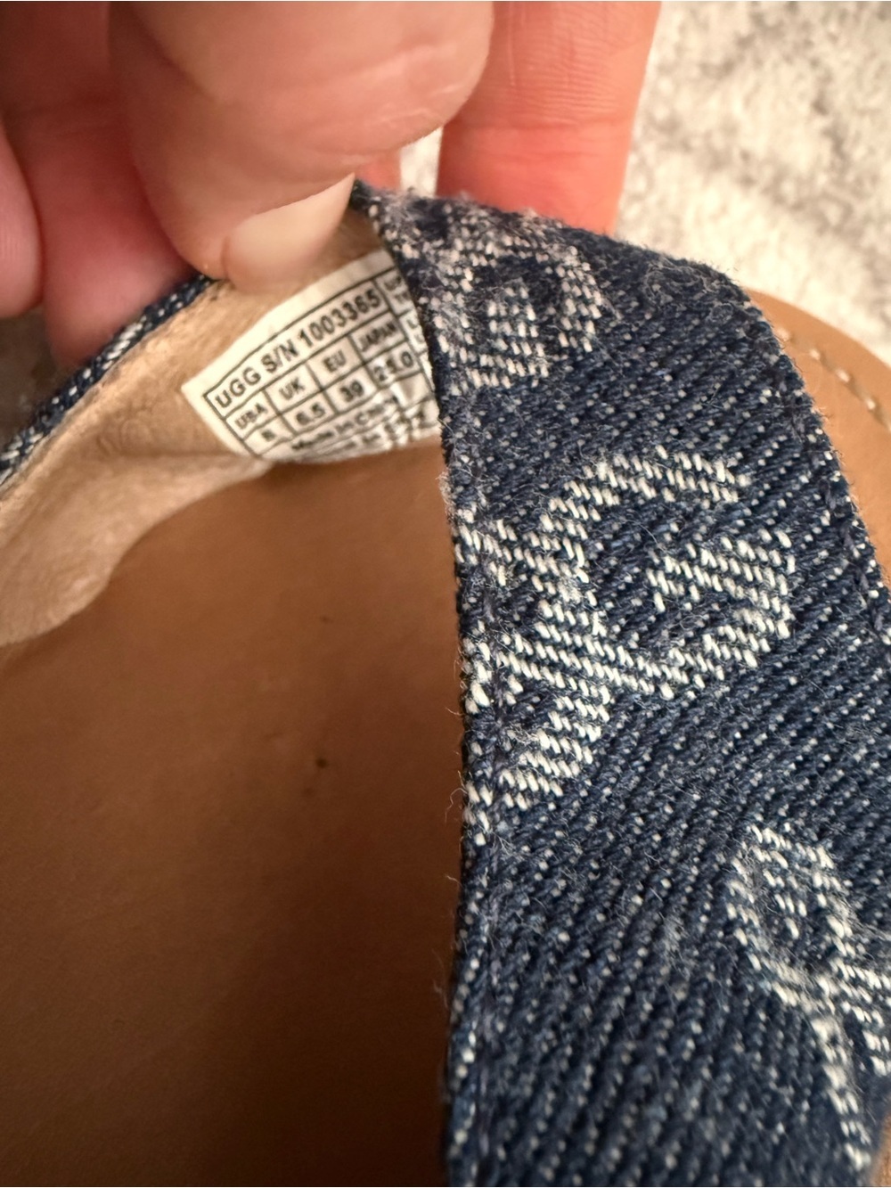 UGG Atasha Denim Wedge Sandals Size 8 Logo Jacquard Comfort Espadrille - Picture 5 of 10